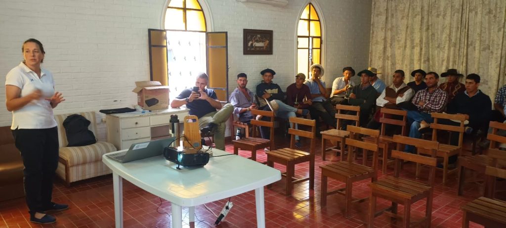 teórico del curso de encargados rurales